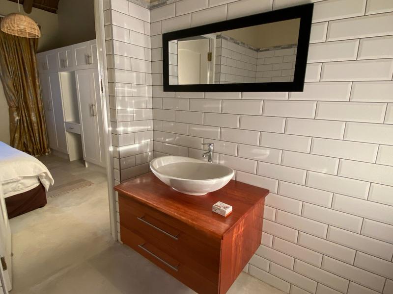 To Let 2 Bedroom Property for Rent in Crofters Valley Western Cape